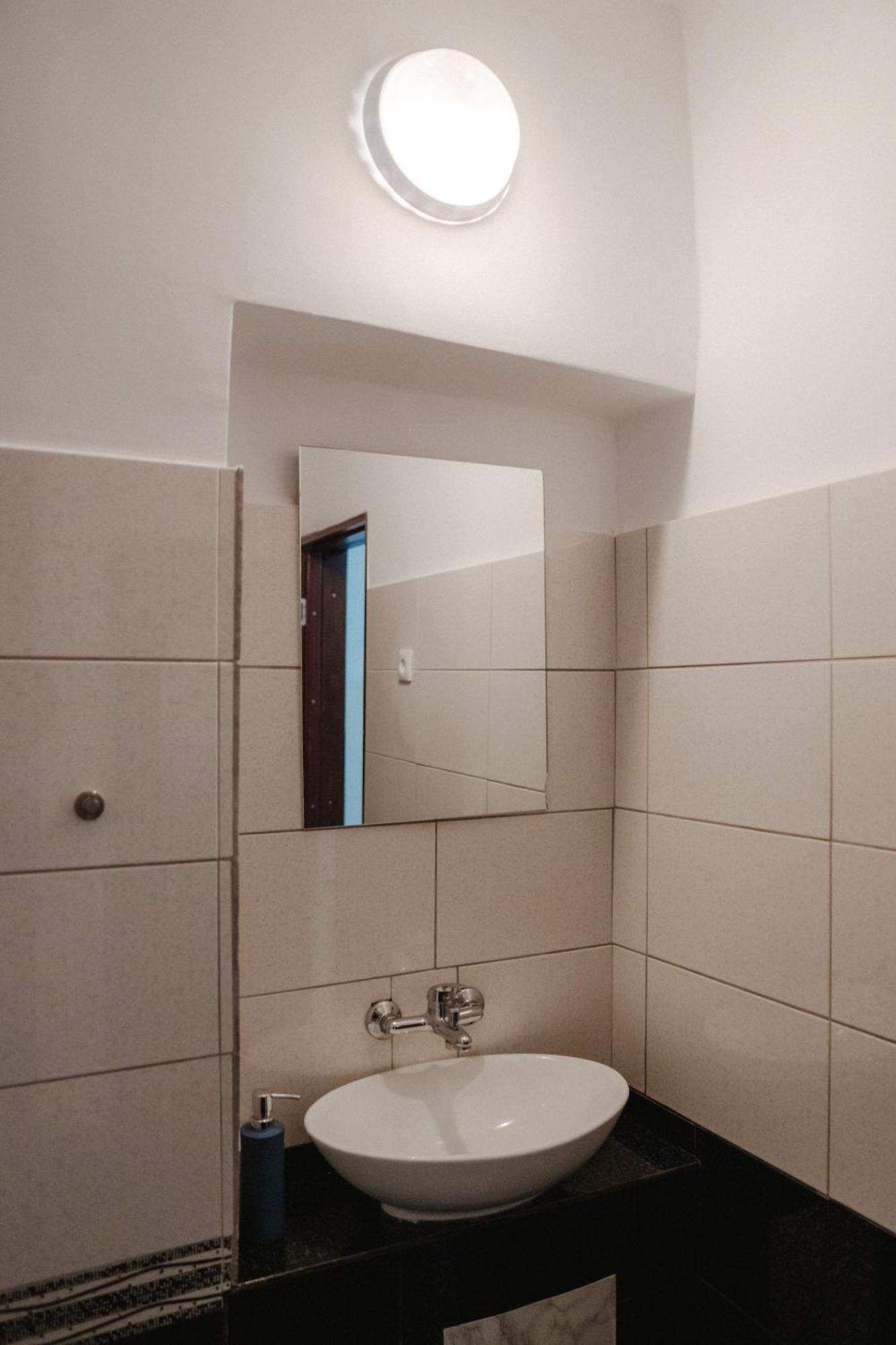 Paulaapartment&Rooms Oradea Eksteriør billede